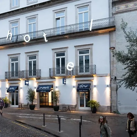 Chic&basic Gravity Hotel 4*