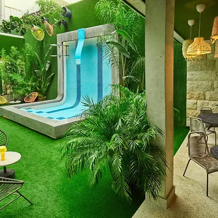 Готель Chic&basic Gravity 4*